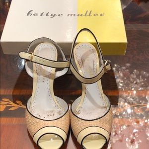 Bettye Muller heels in beige size 38